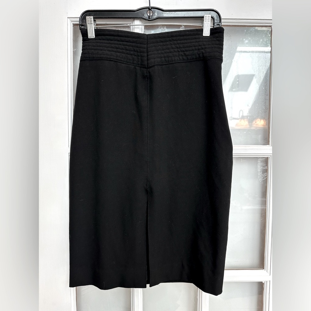 Black Halo Classic Black Pencil Skirt Front Slit Side Zip Shabby Chic Size 4